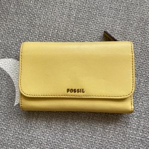 Fossil Wallet - Cream Yellow